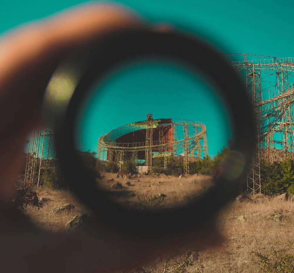 Why Anamorphic Lenses Make Movies Look Different