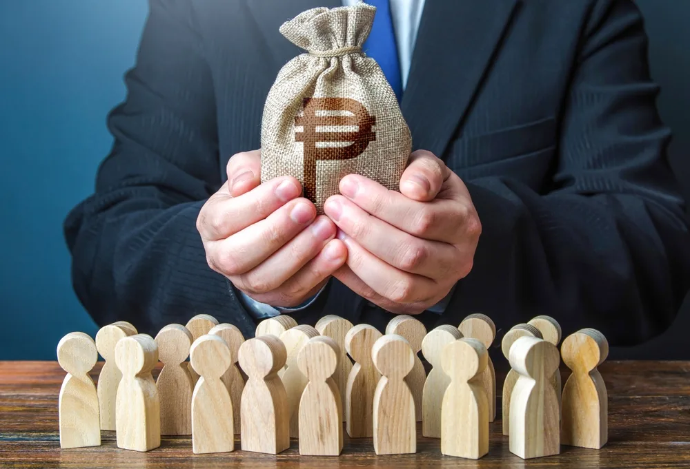 How to Read a Crowdfunding Case Study Without Copying the Wrong Lessons