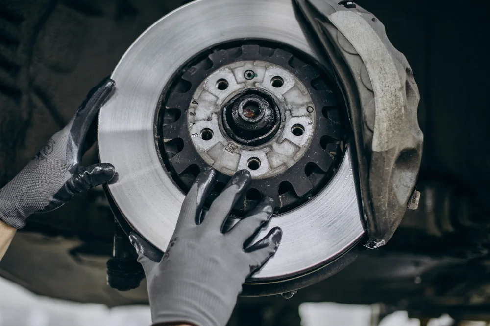 Brake Fluid Checks: What Color Can and Cannot Tell You