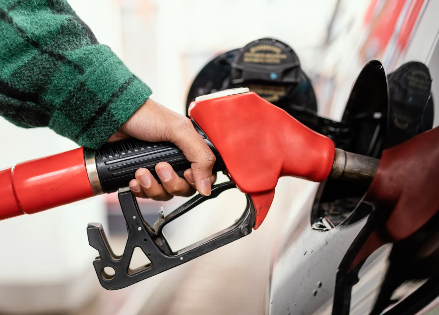 Does Premium 95, 97, or 98 Octane Fuel Really Enhance Performance?
